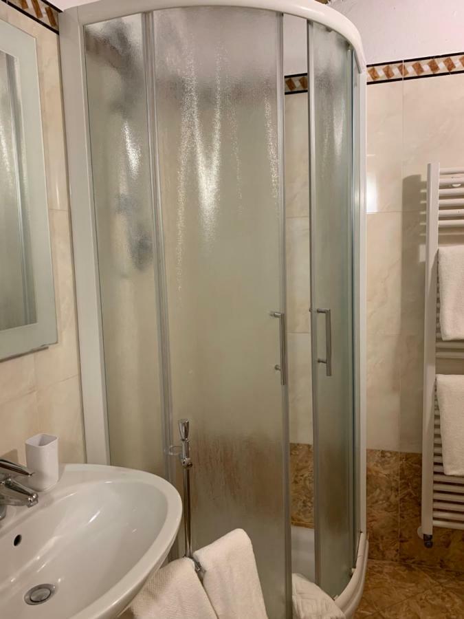 דירות פררה Vicolo Duelli מראה חיצוני תמונה